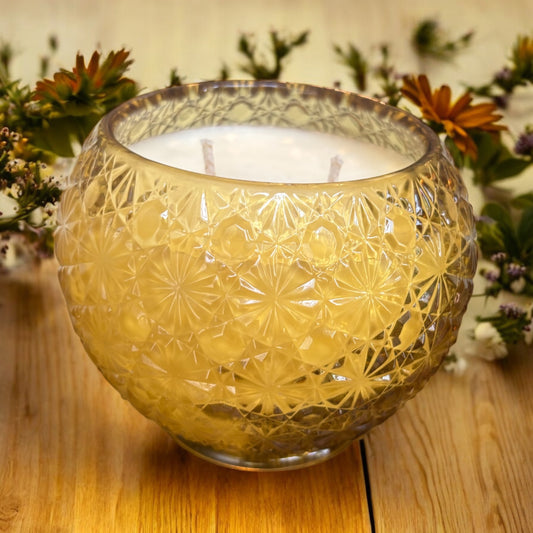 L.E. Smith Button & Daisy Amber Bowl Candle – Maple Santal (13oz)