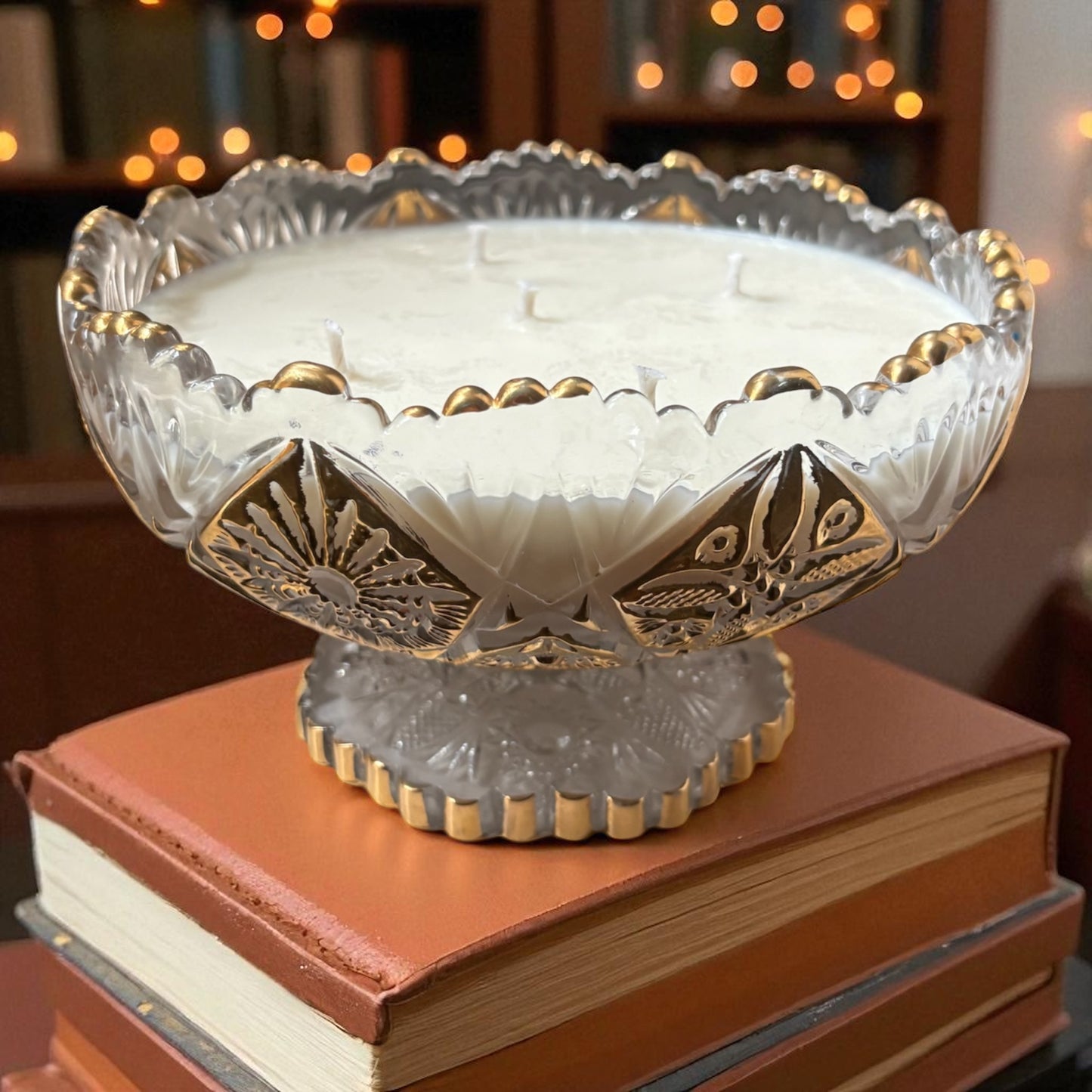 Imperial Gold Cut Glass Bowl – Rustic Retreat (32oz)(Fall Scent)(Winter Scent)