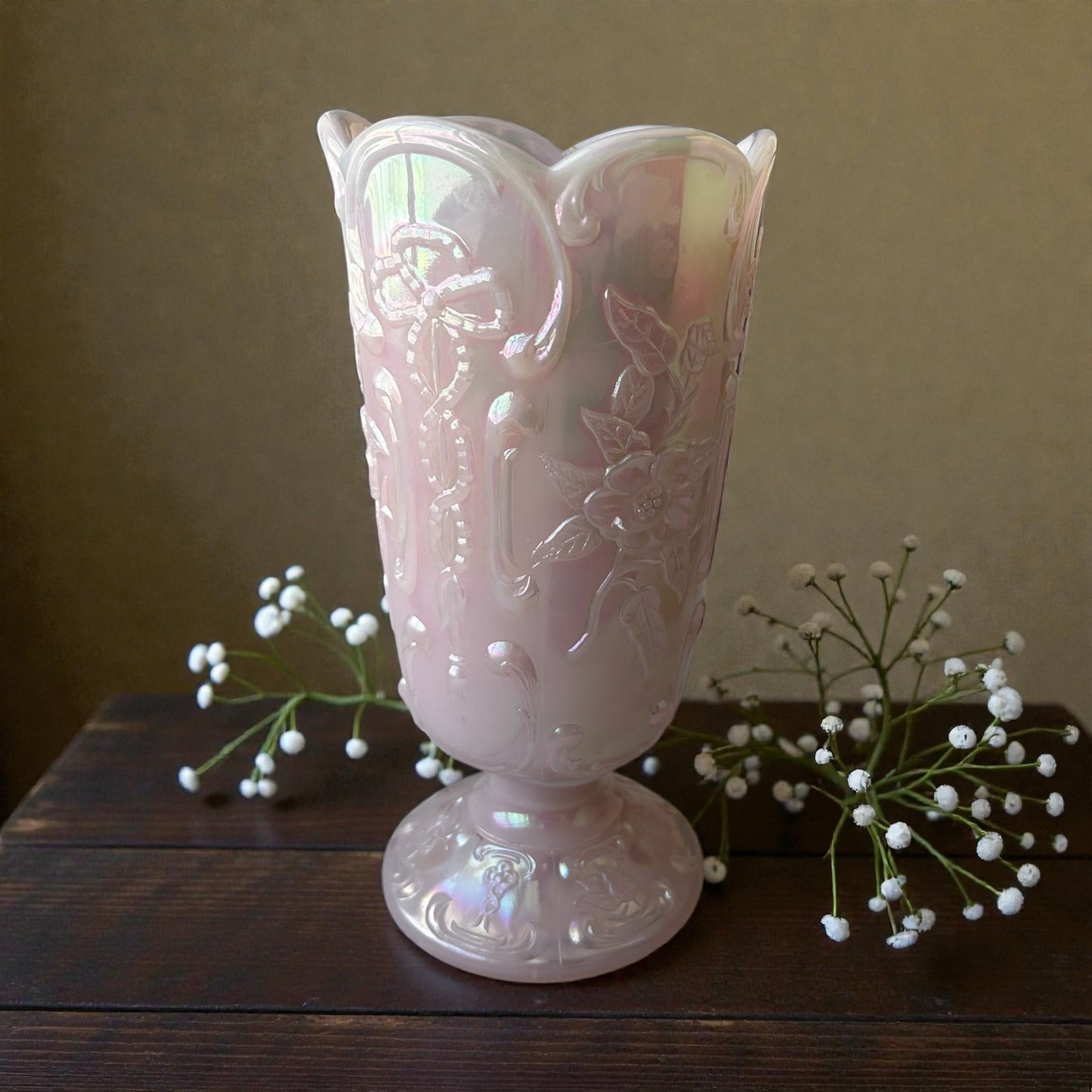 Fenton Pink Opalescent Carnival Glass Candle – Black Cedarwood & Juniper (16oz)