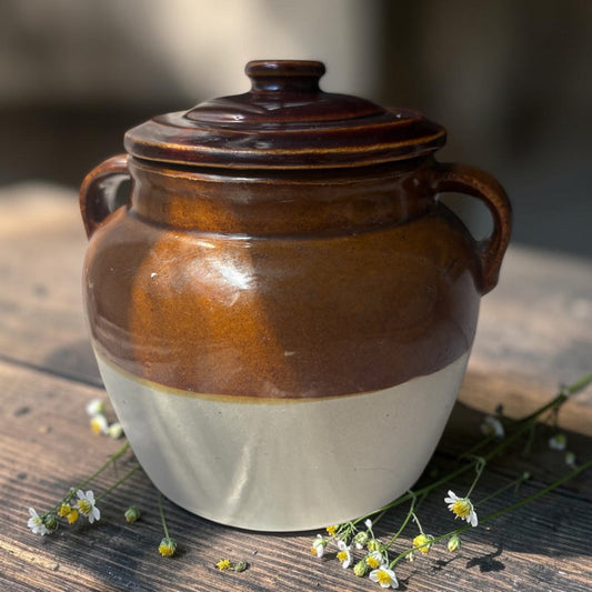 Vintage Two-Tone Stoneware Bean Pot Candle- Nature Walk (18oz)