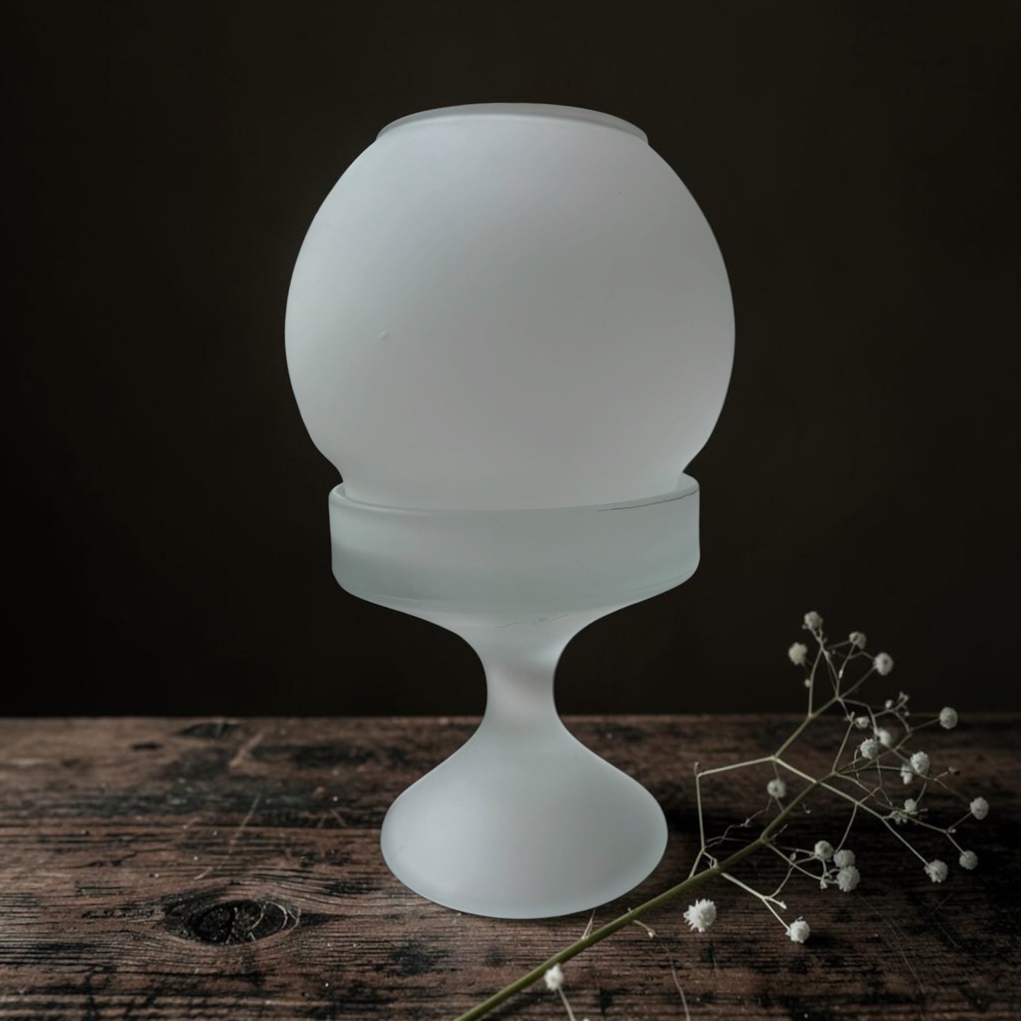 Vintage L.E. Smith Frosted Satin Pedestal Fairy Lamp