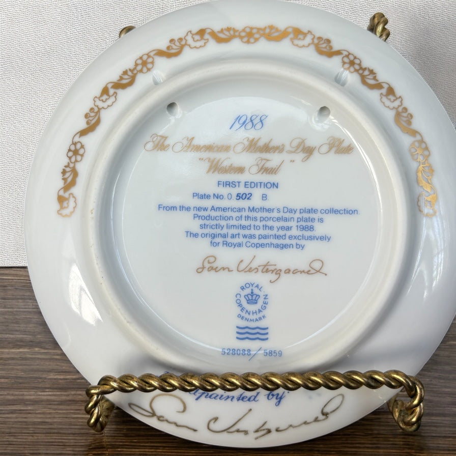 Blue & White Pioneer Plates – Homestead Heritage Collection